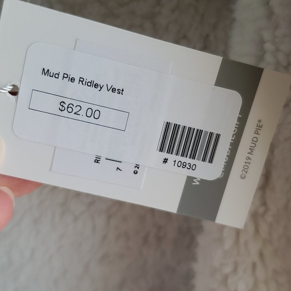 Mud Pie Plaid Ridley Sherpa Sweater Vest One Size New with tags - Picture 6 of 7